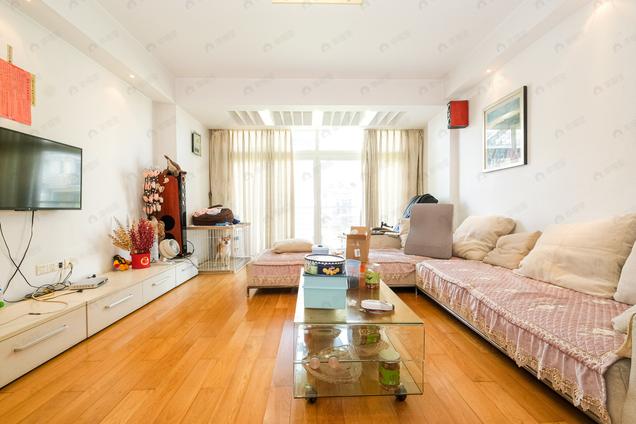 福州东南北5室3厅天元美树馆5室3厅 | 134.58㎡ | 东 南北 | 天元美树馆高楼层/共6层