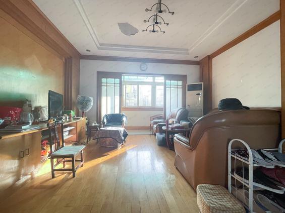 北京梅莲路5号3室2厅106.59平中楼层/共6层