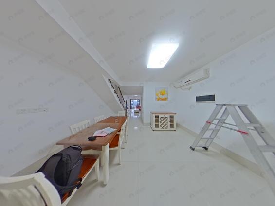 北京南北3室2厅世欧上江城A区3室2厅 | 98㎡ | 南 北 | 世欧上江城A区中楼层/共24层