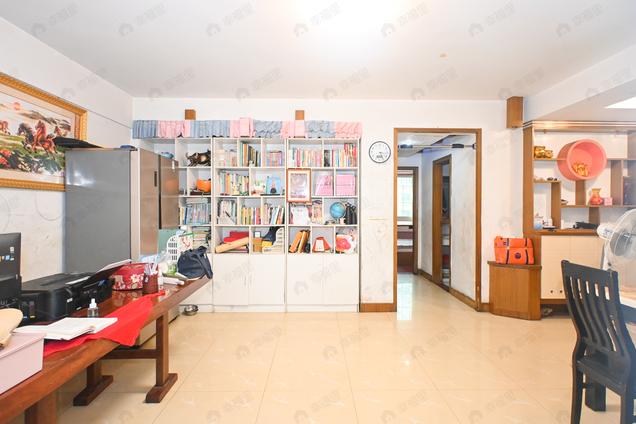 北京南北3室2厅金山碧水一期采菊苑3室2厅 | 76.1㎡ | 南 北 | 金山碧水一期采菊苑中楼层/共6层