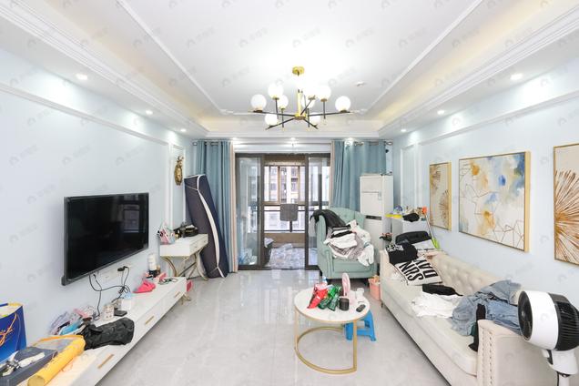 北京南北3室2厅保利香槟国际3室2厅 | 114.88㎡ | 南 北 | 保利香槟国际低楼层/共38层