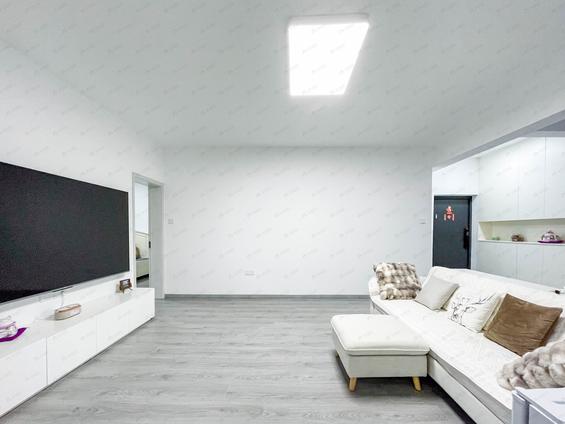 北京南北4室2厅邮电小区长乐区4室2厅 | 143.3㎡ | 南 北 | 邮电小区长乐区高楼层/共7层