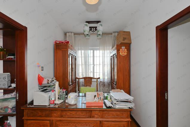 北京东南4室2厅兴桥公寓4室2厅 | 122㎡ | 东 南 | 兴桥公寓高楼层/共17层