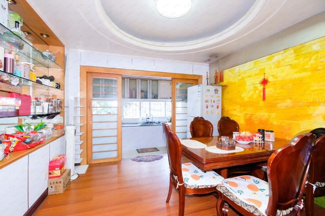 北京南北4室2厅福州市公安局环保路单位宿舍4室2厅 | 120.98㎡ | 南 北 | 福州市公安局环保路单位宿舍低楼层/共7层