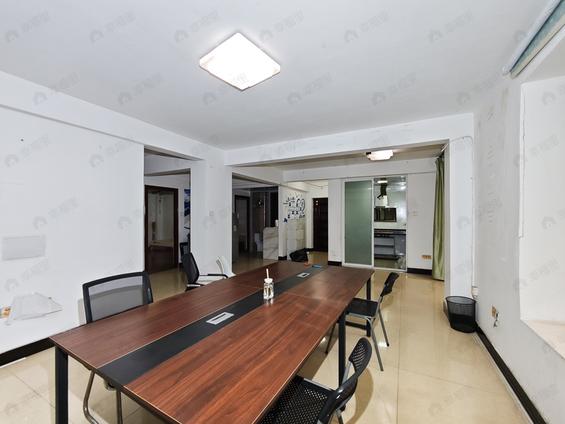 北京东南3室2厅好第坊3室2厅 | 123㎡ | 东 南 | 好第坊低楼层/共7层