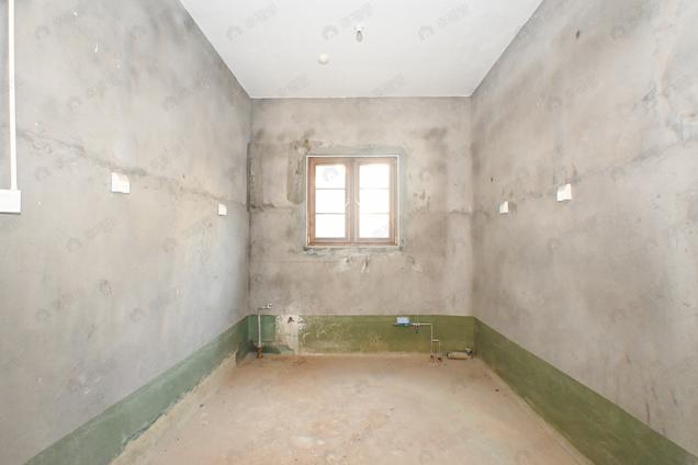 福州南5室3厅金辉淮安国际住区1期5室3厅 | 264㎡ | 南 | 金辉淮安国际住区1期低楼层/共1层