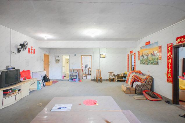 福州南北4室2厅盛昌花园4室2厅 | 143.3㎡ | 南 北 | 盛昌花园中楼层/共9层