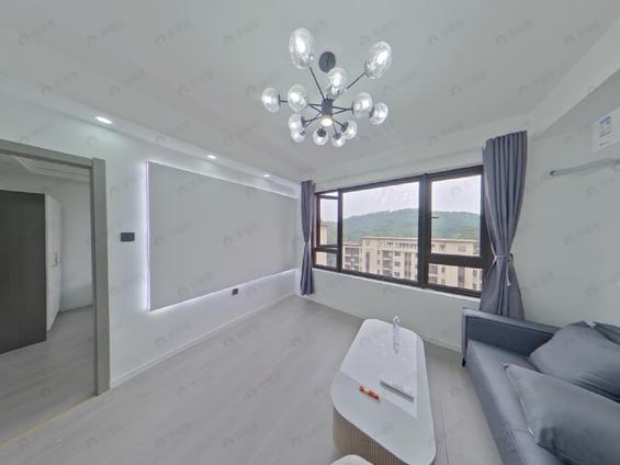 北京东6室2厅龙湖迪鑫九里晴川6室2厅 | 168㎡ | 东 | 龙湖迪鑫九里晴川高楼层/共9层