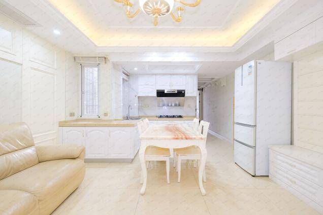 北京东2室1厅九彩华庭2室1厅 | 69.43㎡ | 东 | 九彩华庭高楼层/共9层