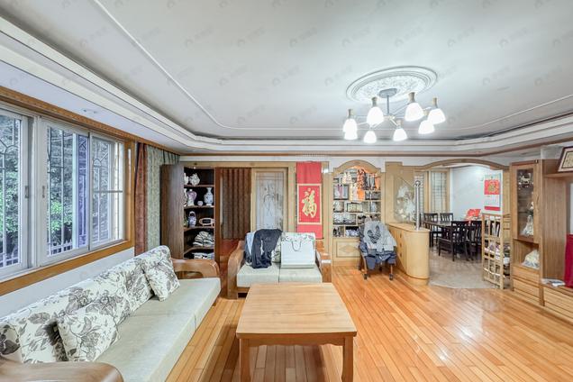 北京南北4室2厅陆庄花园4室2厅 | 139.44㎡ | 南 北 | 陆庄花园低楼层/共8层