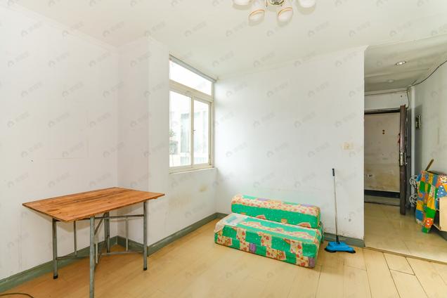 北京南1室1厅绿洲家园1室1厅 | 42.03㎡ | 南 | 绿洲家园中楼层/共5层