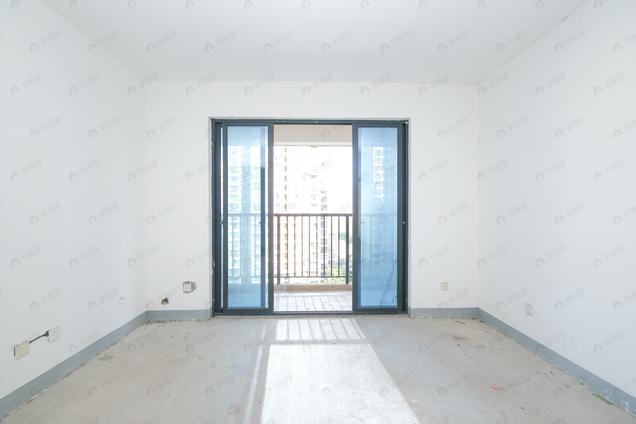 福州南北3室2厅金建小区(三期)3室2厅 | 121㎡ | 南 北 | 金建小区(三期)中楼层/共28层