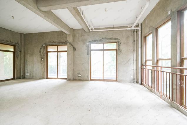 北京南5室2厅雲畝天朗2期溪谷5室2厅 | 432.03㎡ | 南 | 雲畝天朗2期溪谷低楼层/共1层