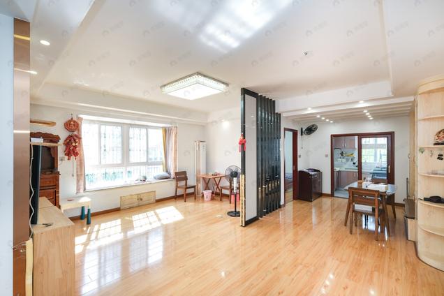 北京南北4室2厅永丰瑞景4室2厅 | 140㎡ | 南 北 | 永丰瑞景低楼层/共15层