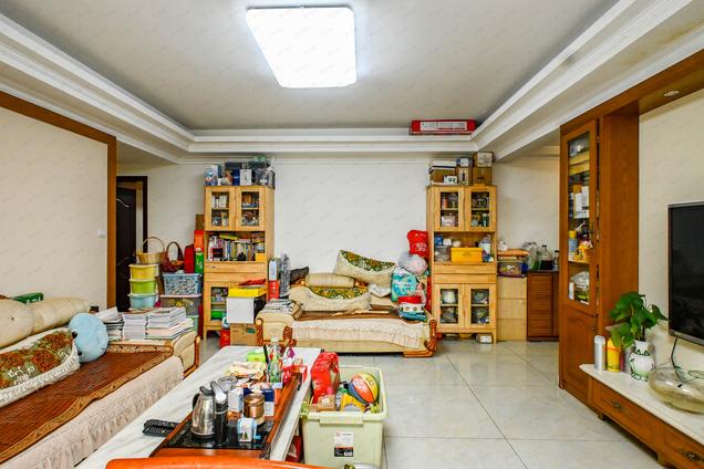北京东南3室2厅西垅佳园3室2厅 | 105㎡ | 东 南 | 西垅佳园高楼层/共18层