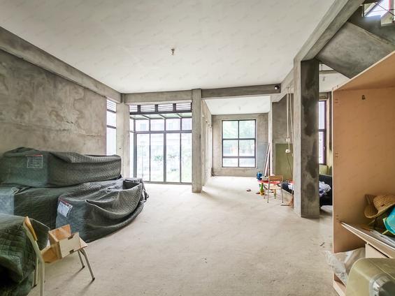 北京南5室2厅融汇山水B区5室2厅 | 333㎡ | 南 | 融汇山水B区低楼层/共1层