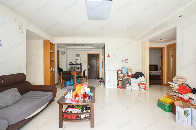 北京南西北4室2厅金山桔园一期吉苑4室2厅 | 132㎡ | 南 西北 | 金山桔园一期吉苑中楼层/共6层