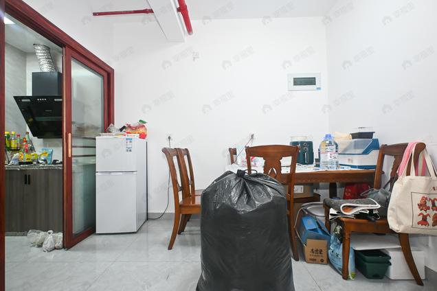 北京东2室1厅中联御景湾2室1厅 | 50㎡ | 东 | 中联御景湾中楼层/共30层