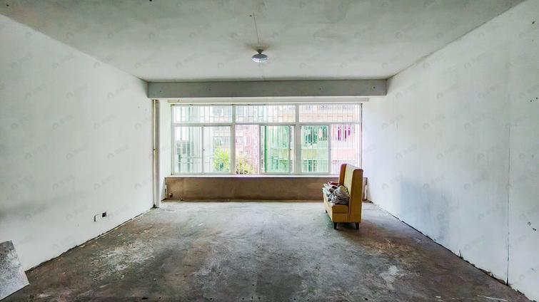 北京南北4室2厅凯捷花园长乐区4室2厅 | 157㎡ | 南 北 | 凯捷花园长乐区中楼层/共8层