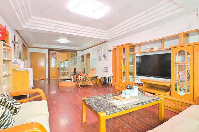 福州南北4室2厅闽都创业公寓4室2厅 | 150㎡ | 南 北 | 闽都创业公寓高楼层/共7层