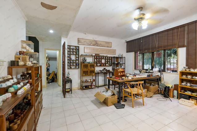 北京东南北4室2厅金桥花园一期别墅4室2厅 | 168.78㎡ | 东 南北 | 金桥花园一期别墅低楼层/共1层