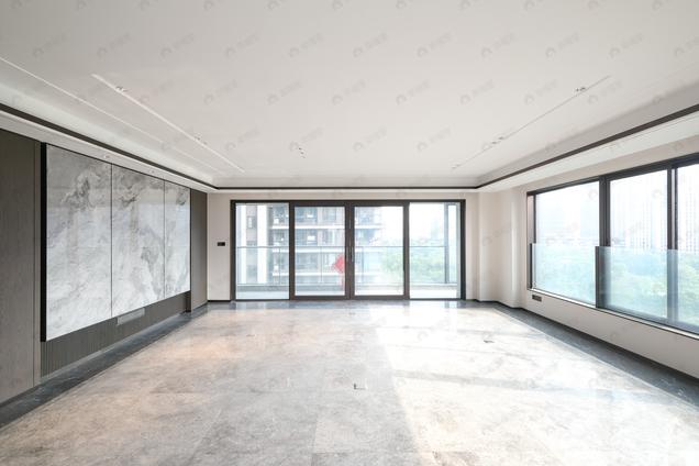 北京西南5室2厅建发养云一期（养云）5室2厅 | 212㎡ | 西 南 | 建发养云一期（养云）中楼层/共14层