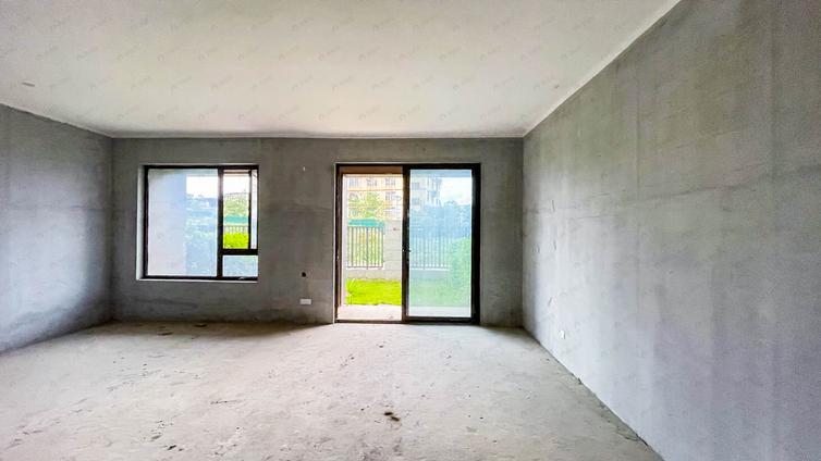 福州南北4室2厅融创福州府(C区)4室2厅 | 131㎡ | 南 北 | 融创福州府(C区)低楼层/共5层