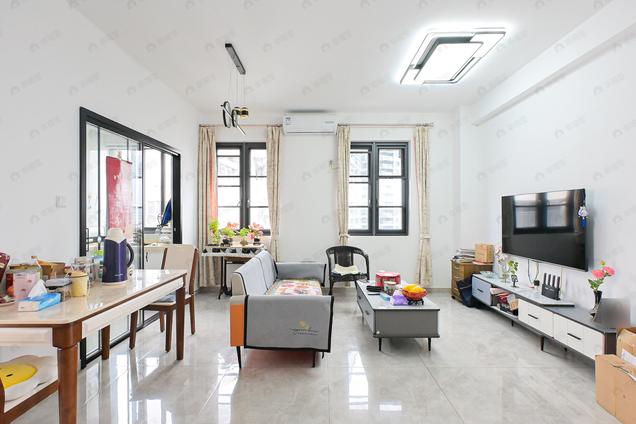 北京东南北3室2厅阳光五一花园B区3室2厅 | 102.9㎡ | 东 南北 | 阳光五一花园B区高楼层/共16层