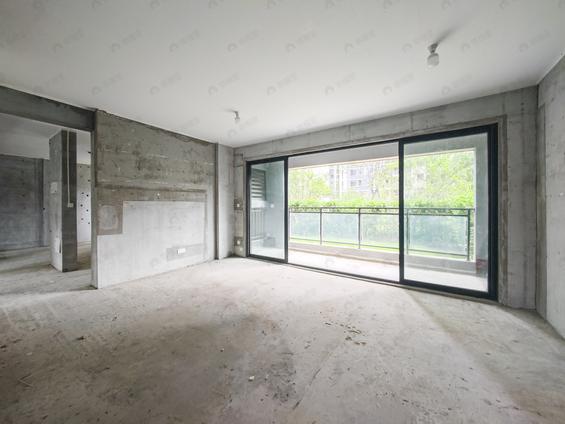 北京东南北4室2厅保利云上4室2厅 | 115㎡ | 东 南北 | 保利云上低楼层/共26层