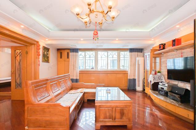 福州东3室2厅凤翔大第3室2厅 | 153㎡ | 东 | 凤翔大第高楼层/共25层