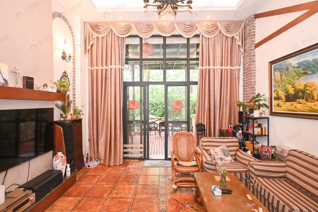 北京东南6室2厅香江枫景6室2厅 | 186.38㎡ | 东 南 | 香江枫景低楼层/共13层