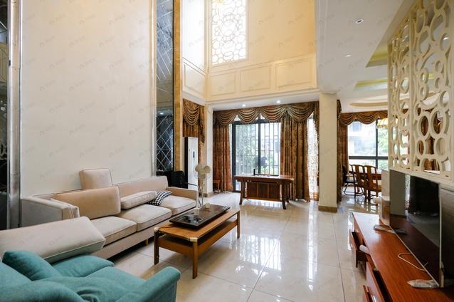 北京南6室2厅融汇山水B区6室2厅 | 319.54㎡ | 南 | 融汇山水B区低楼层/共1层