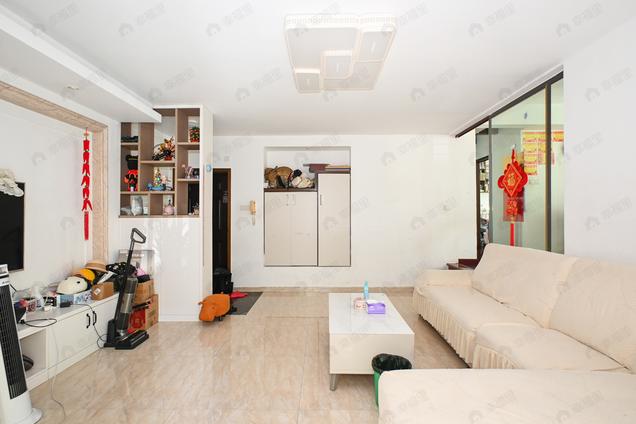 北京西南4室2厅金山碧水一期友兰苑4室2厅 | 121.93㎡ | 西 南 | 金山碧水一期友兰苑低楼层/共6层