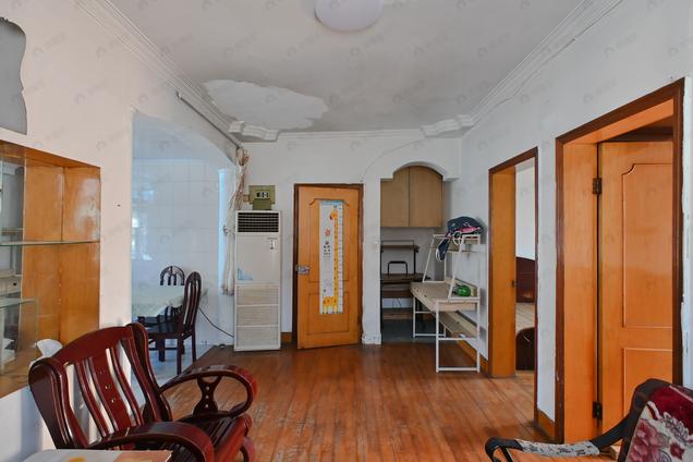 北京南西北2室1厅红旗新村2室1厅 | 77.58㎡ | 南 西北 | 红旗新村高楼层/共7层