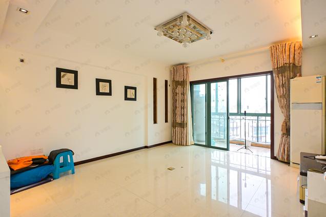 北京东南3室2厅财富主场3室2厅 | 128㎡ | 东 南 | 财富主场中楼层/共19层