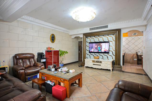 北京南3室2厅凤翔大第3室2厅 | 153㎡ | 南 | 凤翔大第低楼层/共31层