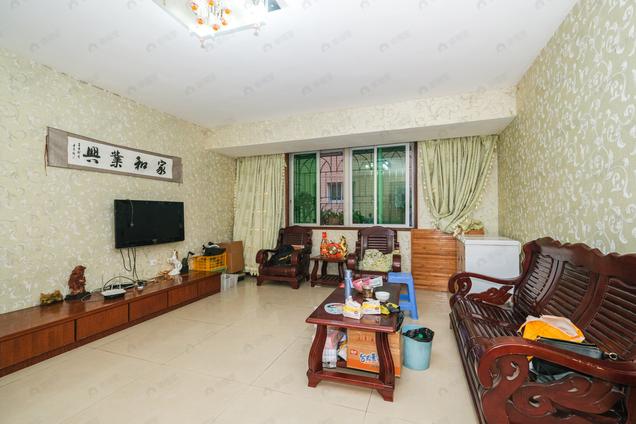 北京南4室2厅世纪芳洲4室2厅 | 135.3㎡ | 南 | 世纪芳洲低楼层/共7层