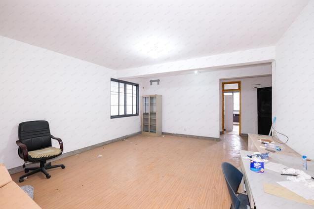 北京南北2室2厅金泉公寓崎上路55号2室2厅 | 99.84㎡ | 南 北 | 金泉公寓崎上路55号高楼层/共8层