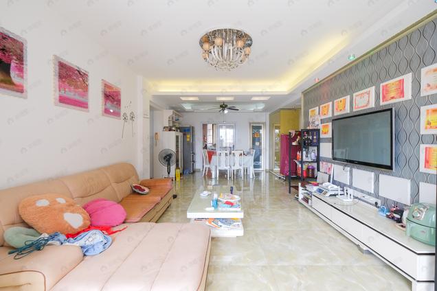 北京东南北4室2厅金山桔园二期泰园4室2厅 | 147㎡ | 东 南北 | 金山桔园二期泰园低楼层/共19层