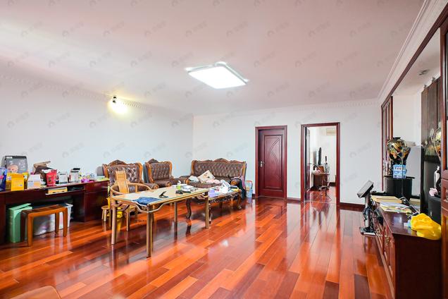 北京南北3室2厅冠茂都会3室2厅 | 137.9㎡ | 南 北 | 冠茂都会高楼层/共8层