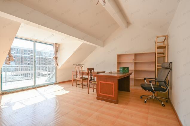 北京东5室3厅世纪芳洲5室3厅 | 179㎡ | 东 | 世纪芳洲高楼层/共7层