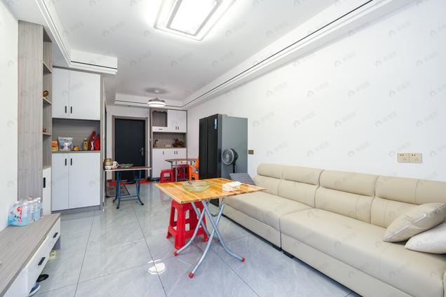 北京东南3室2厅天俊华府3室2厅 | 88㎡ | 东 南 | 天俊华府低楼层/共27层