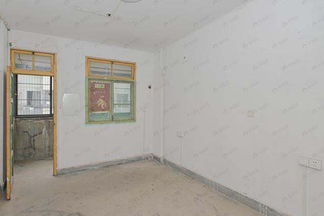 北京南北2室1厅教场小区2室1厅 | 81㎡ | 南 北 | 教场小区高楼层/共8层