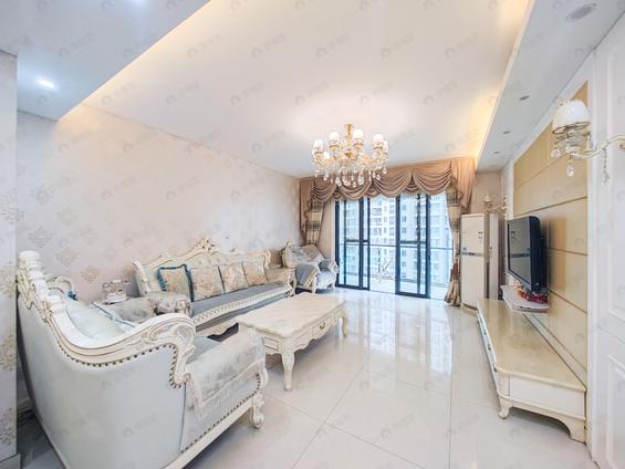 北京东南3室2厅海润滨江花园B区3室2厅 | 131.68㎡ | 东 南 | 海润滨江花园B区中楼层/共18层