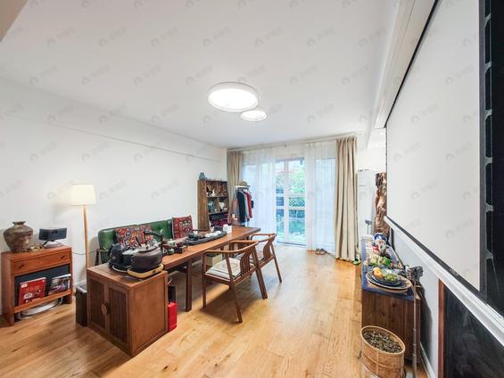 北京南西北3室2厅海润滨江花园A区3室2厅 | 123㎡ | 南 西北 | 海润滨江花园A区低楼层/共9层