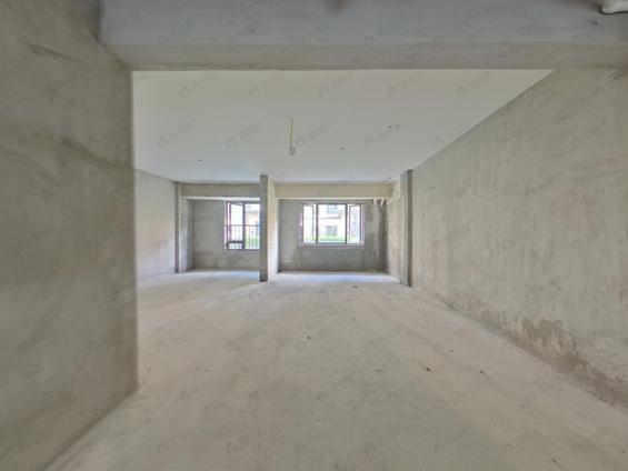 北京南北6室3厅滨海首府6室3厅 | 137.5㎡ | 南 北 | 滨海首府低楼层/共5层