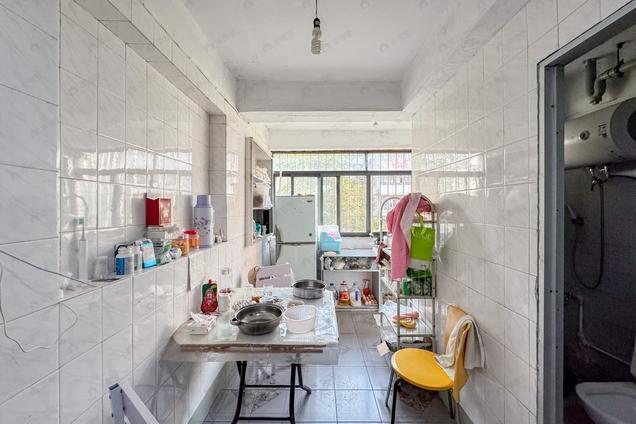 北京南北2室1厅灵响新村2室1厅 | 66.5㎡ | 南 北 | 灵响新村中楼层/共7层