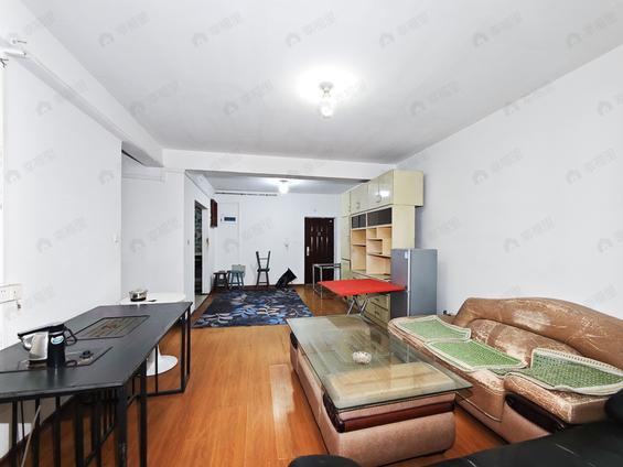 福州东南北4室2厅后坂新城二区4室2厅 | 138.02㎡ | 东 南北 | 后坂新城二区中楼层/共32层