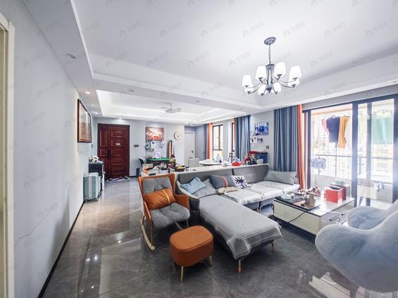 北京东南4室2厅阳光凡尔赛宫B区B34室2厅 | 150㎡ | 东 南 | 阳光凡尔赛宫B区B3高楼层/共31层