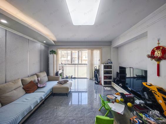 北京东南北5室3厅世纪金辉(一期)5室3厅 | 155㎡ | 东 南北 | 世纪金辉(一期)高楼层/共6层